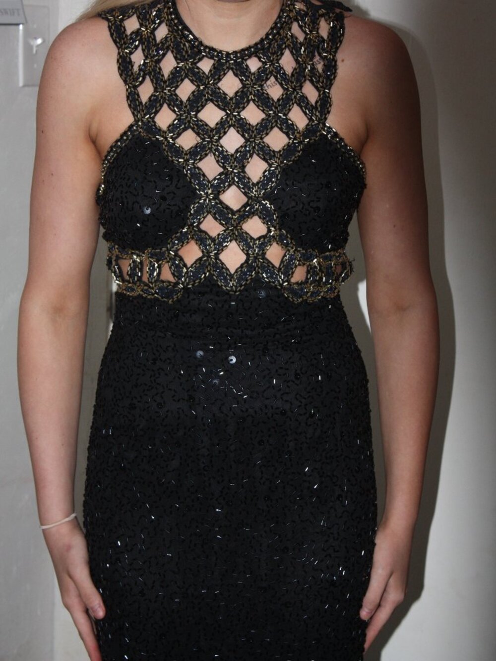 Sz 6 Black / Gold Sparkle - Alyce Dress